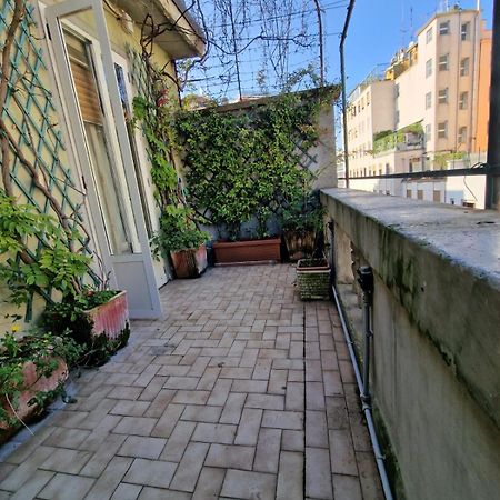 Duomo - Fontana Cozy With Terrace Apartment Милано Екстериор снимка