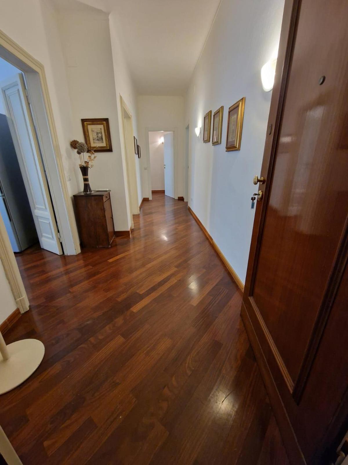 Duomo - Fontana Cozy With Terrace Apartment Милано Екстериор снимка